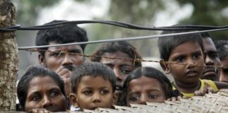 ஈழத்தமிழர்களுக்கு இரட்டை குடியுரிமையை உடனே வழங்கு!