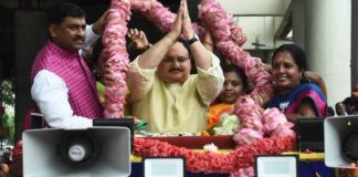 ஆர்எஸ்எஸ் பிஜேபி போன்ற பயங்கரவாத இயக்கங்களை சேர்ந்தவர்கள் மனசாட்சி என்று ஒன்றில்லாத அயோக்கியர்களின் கூடாரம்!