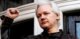 ஜூலியஸ் அசாஞ்சேவை கொலைகார அமெரிக்காவிடம் ஒப்படைக்காதே!