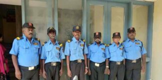 பீஸ்ட் இயக்குநர் செக்யூரிட்டி தொழிலாளர்களை இழிவுப்படுத்துகிறார்.