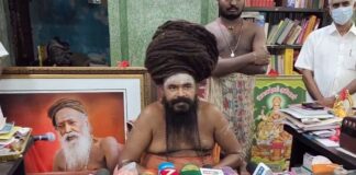 தருமபுரம் ஆதீனம் இறைவனுக்குச் சமமானவரா?