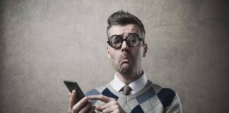 அனைத்தையும் அனுபவிக்கும் அறிஞர்களுக்கு மனசாட்சி என்று ஒன்று உள்ளதா?