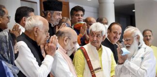 புல்வாமா தாக்குதலும், பாஜகவின் பிண அரசியலும்