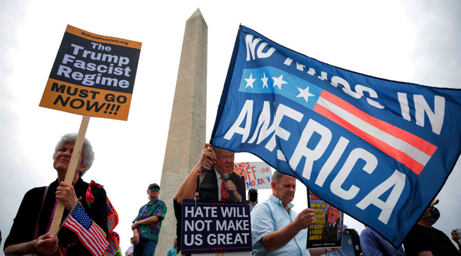 அமெரிக்கா வை உலுக்கி வரும் போராட்டங்களை ஆதரித்து ஒன்றிணைவோம்! அமெரிக்கா வை உலுக்கி வரும் போராட்டங்களை ஆதரித்து ஒன்றிணைவோம்!