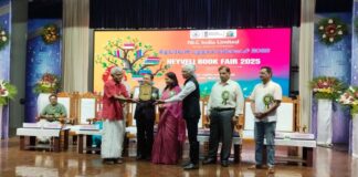 நெய்வேலி புத்தகக் கண்காட்சி 2025 | கீழைக்காற்று வெளியீட்டகத்தை கௌரவித்த NLC நிர்வாகத்திற்கு நன்றி!