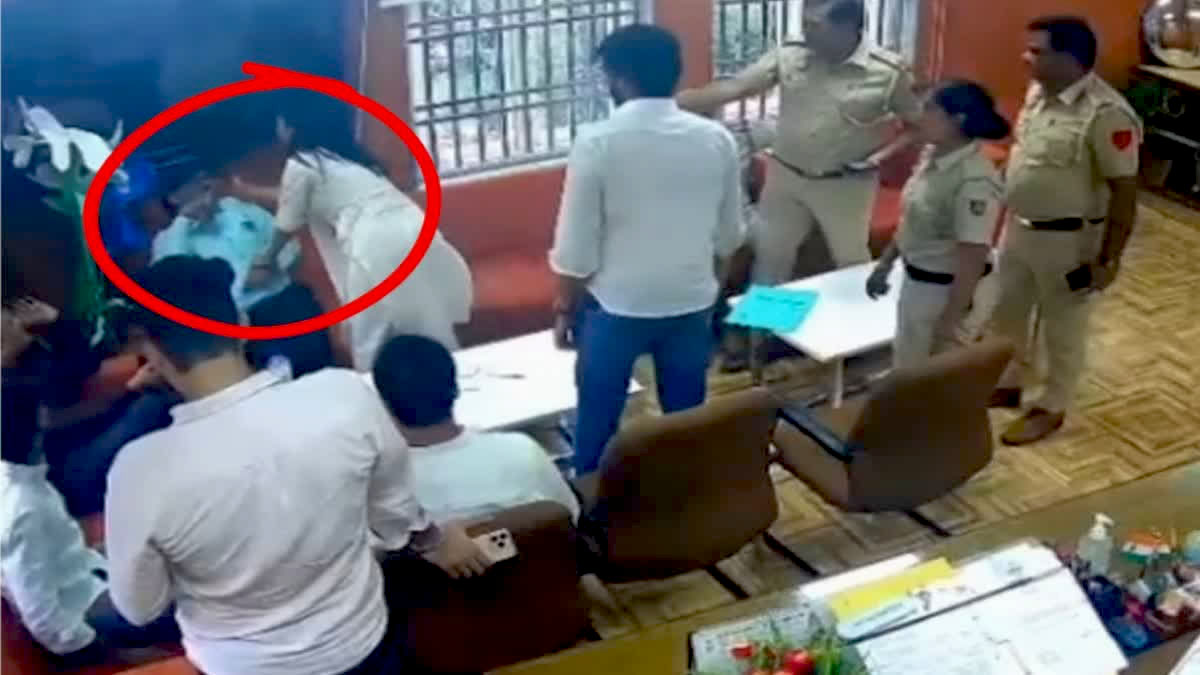 ஆர்எஸ்எஸ் மாணவர் குண்டர் படையான ஏபிவிபி யை தடை செய்!