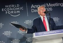 ட்ரம்பின் ஆட்சியில் ஊசலாடும் அமெரிக்க மக்களின் உயிர்! ட்ரம்பின் ஆட்சியில் ஊசலாடும் அமெரிக்க மக்களின் உயிர்!