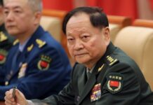 சீன ராணுவத்தில் கருப்பு ஆடு.. சீனா ஒரு கம்யூனிச நாடு என சத்தியம் செய்பவர்களுக்கு அர்ப்பணம்!