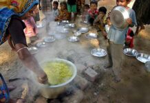 மேற்கு வங்க மாணவர்களின் உணவிலிருந்து முட்டையை பிடுங்கும் பாஜக அரசு!