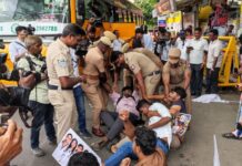 ஜனநாயகன் படத்துக்கு அனுமதி! நீட்டுக்கு எதிரான போராட்டத்துக்குத் தடை!